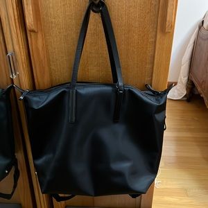 Caraa studio tote size large nylon black bag